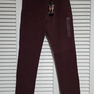 American Eagle Mens 32x32 Burgundy Slim Fit Pants. Nwt